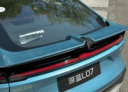 深蓝联合华为乾崑智驾双拳出击，L07 15.19万起售