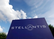 因与董事会和股东观点不和，Stellantis CEO提前辞职