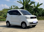 五菱宏光MINIEV四门版到店 售价低于5万元