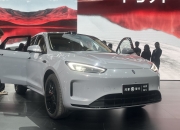 预售23.8万元起 问界M5 Ultra实车首发
