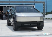 特斯拉Cybertruck因巨型挡风玻璃雨刮器故障暂停交付
