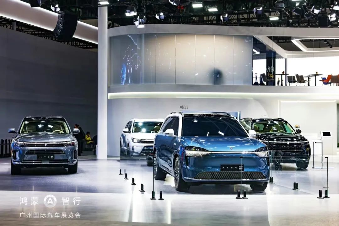 上市7个月,问界 M9大定突破11万辆