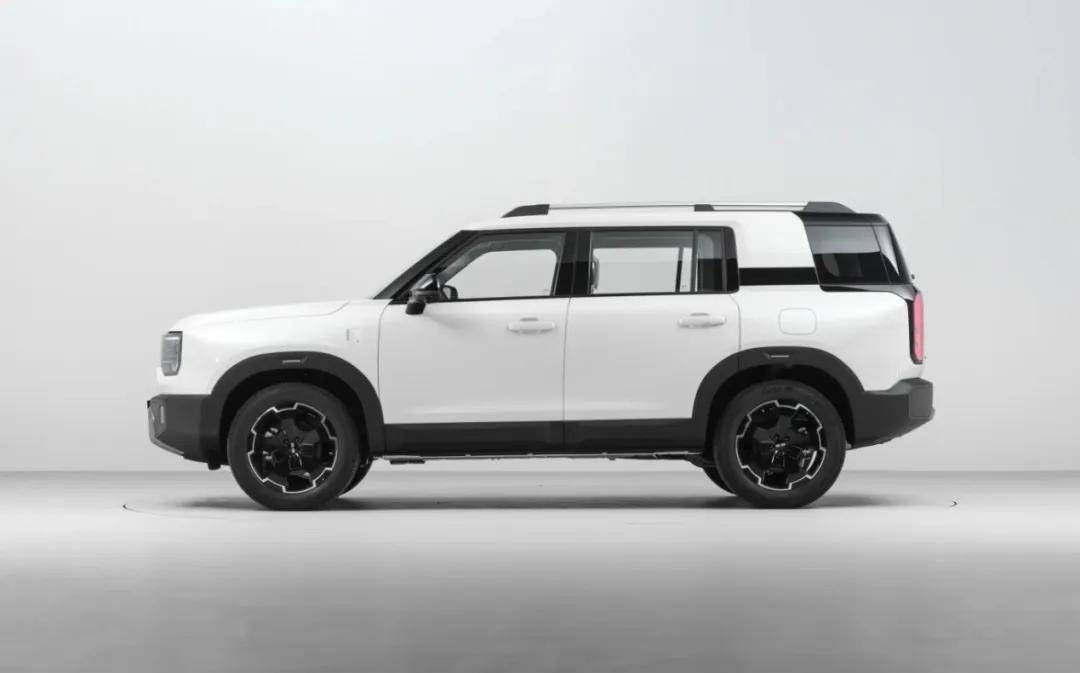全球高标准纯电后驱SUV MG ES5宠你自在生活,增换购惊喜价9.99万元起