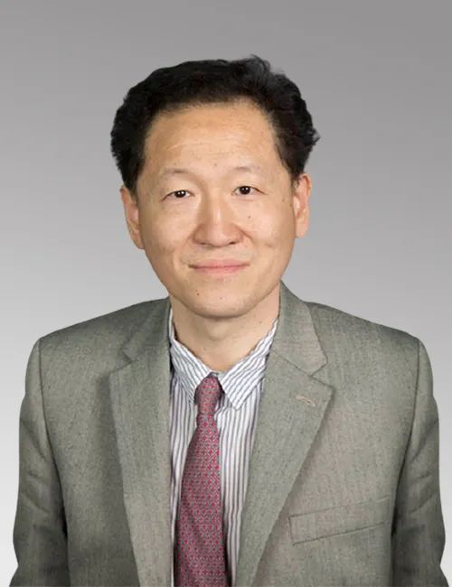 沈梁玉:只看短期收效,就无法回归价值本身 | 第六届金辑奖 · 中国汽车产业影响力人物