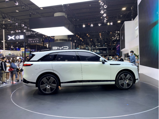 主打智能化的大空间纯电SUV 小鹏G7官图发布