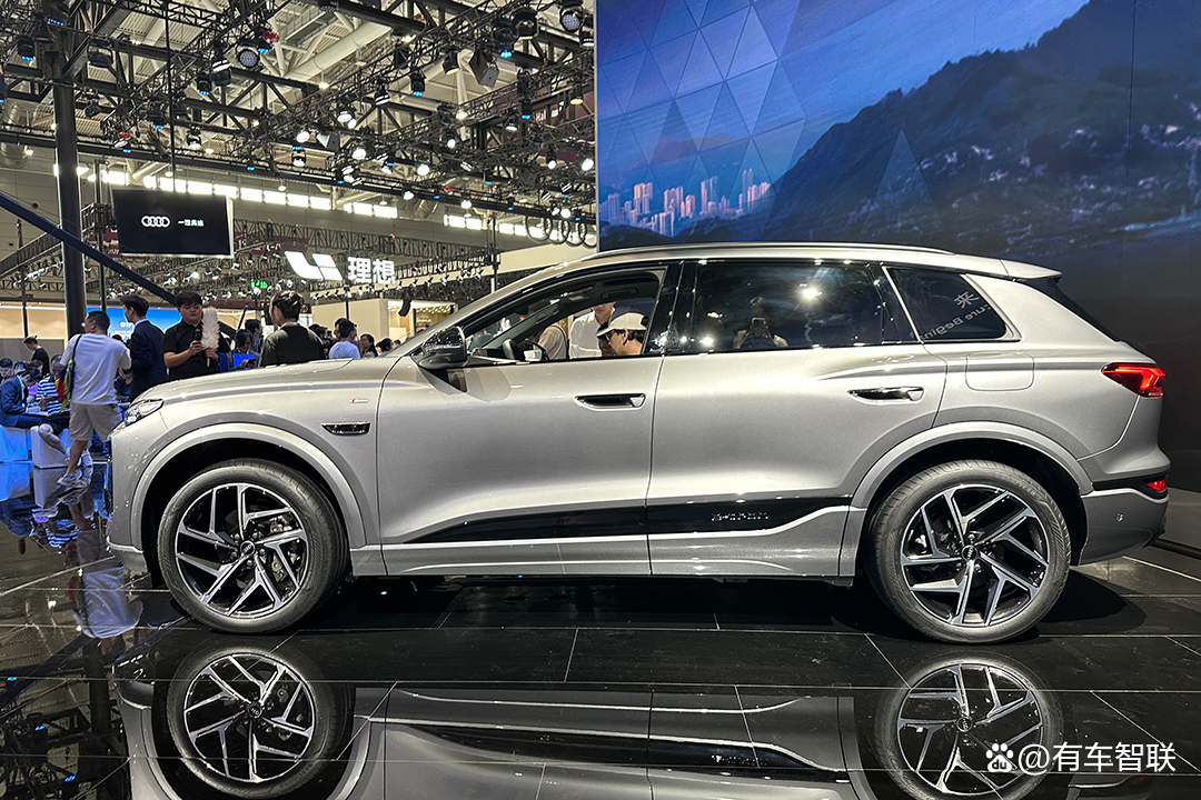 一汽奥迪Q6L e-tron火热预售中,带来全新豪华体验