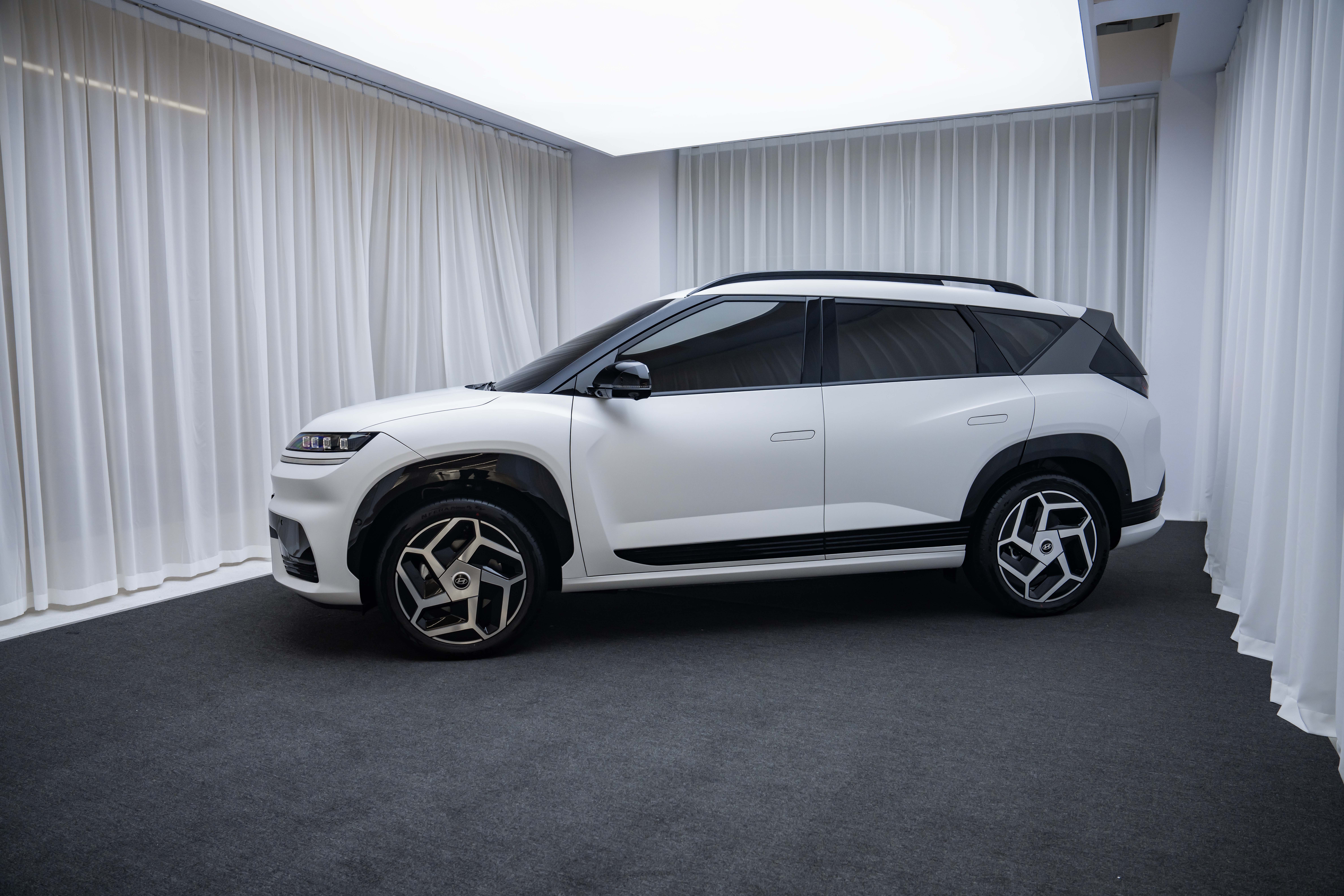 定位纯电动小型车 现代IONIQ 2谍照曝光