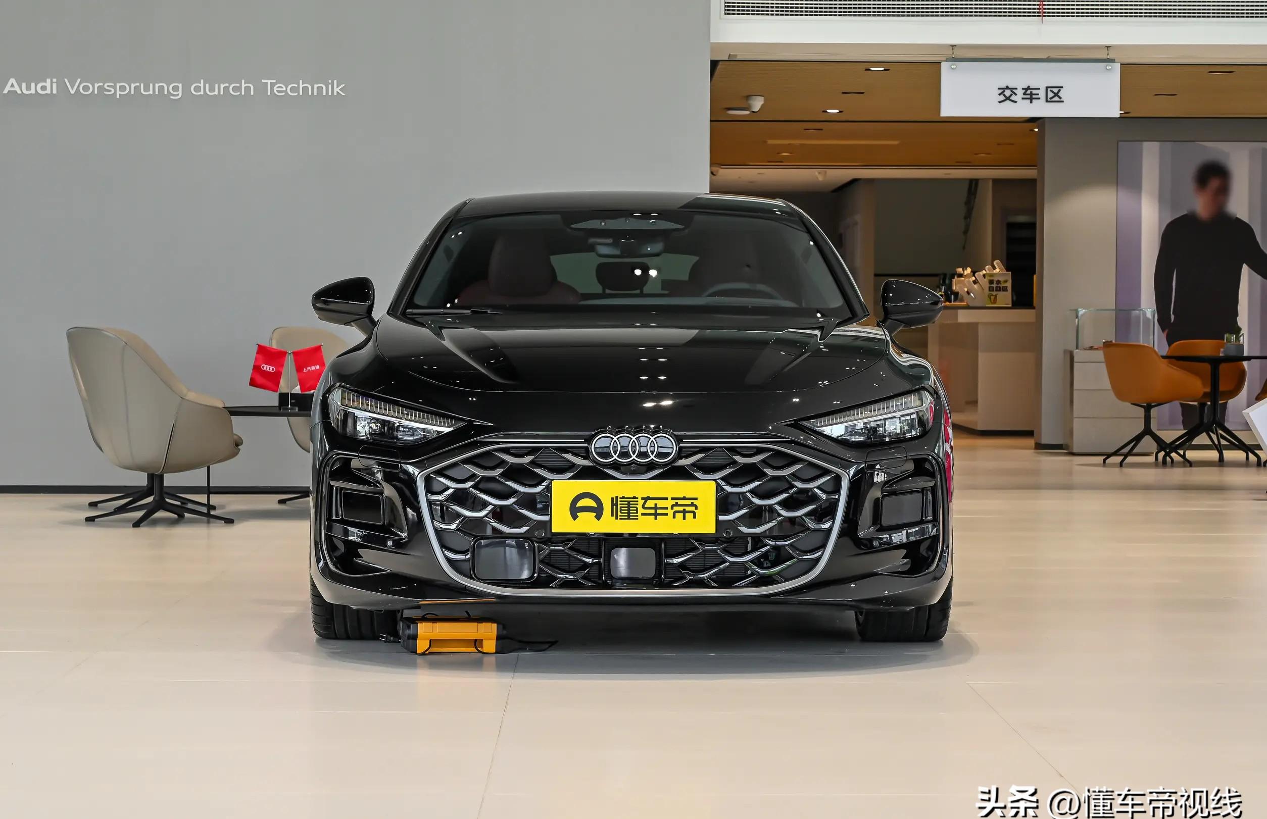 全新上汽奥迪A5L Sportback正式上市,售价25.99万元起
